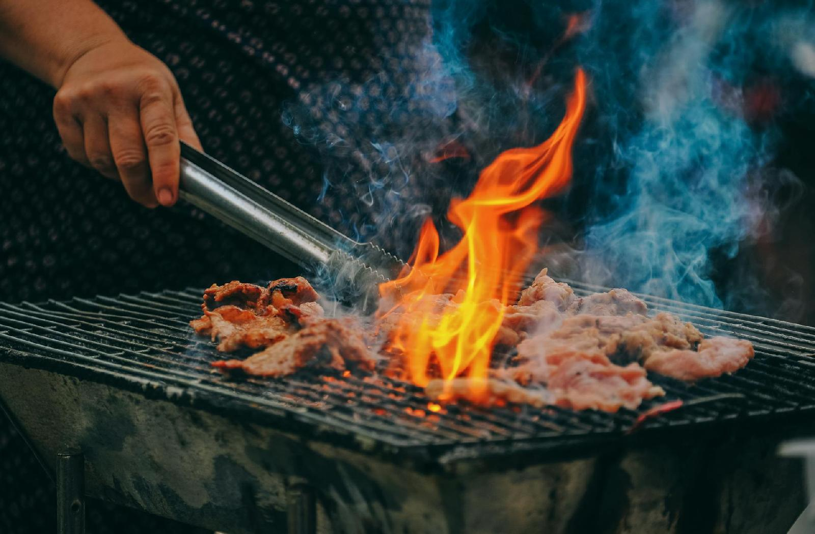 Découvrez le meilleur barbecue napoléon pour un été inoubliable